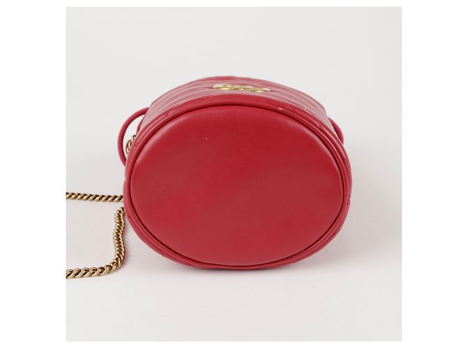 Gucci Mini borsa a secchiello in pelle GG Marmont Rossa - vista 6