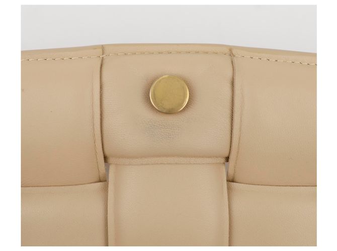 Bottega Veneta Borsa a tracolla imbottita Cassette Marrone - vista 14