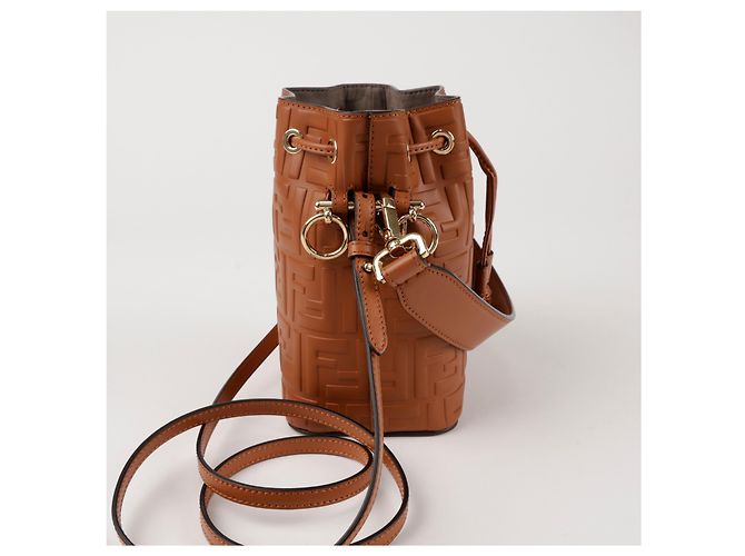 Fendi Montrezor Mini Bucket Bag Braun - Ansicht 4