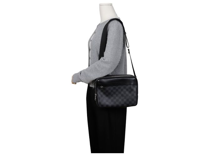 Louis Vuitton Borsa a tracolla Troca de PM Messenger Shoulder Crossbody Bag Nero - vista 13