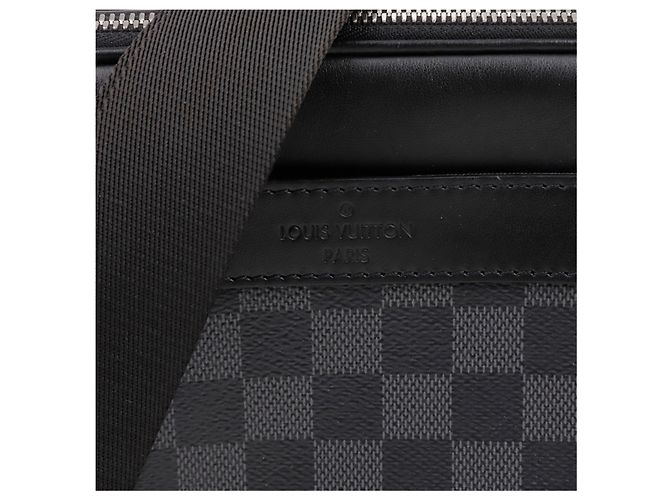 Louis Vuitton Borsa a tracolla Troca de PM Messenger Shoulder Crossbody Bag Nero - vista 2