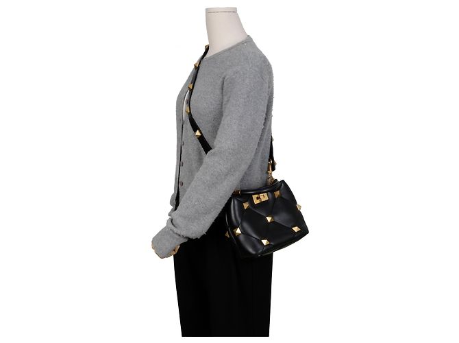 Valentino Roman Stud Small Nappa Leder Handtasche Schwarz - Ansicht 13
