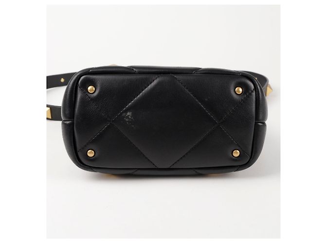Valentino Roman Stud Small Nappa Leder Handtasche Schwarz - Ansicht 6