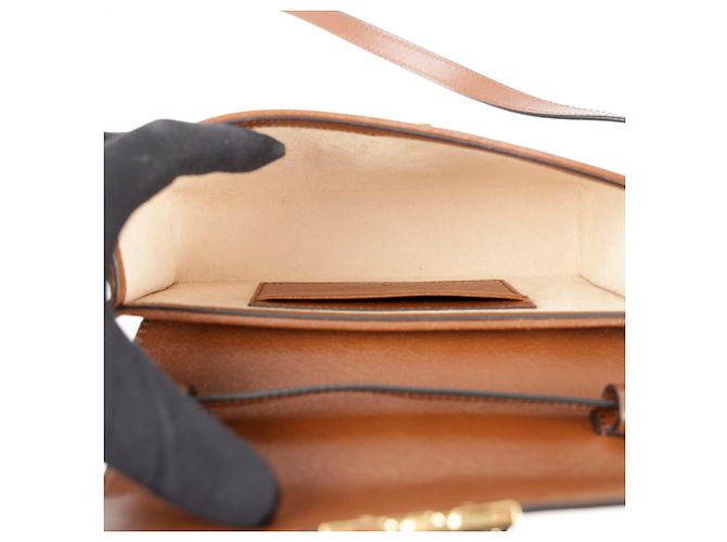 Gucci Mini Top-Handle-Schultertasche aus GG Supreme Canvas mit Paddle Lock Verschluss Schwarz - Ansicht 9
