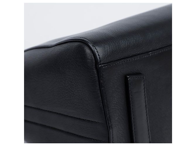 Givenchy Piccola borsa Antigona in pelle granulata nera - vista 16