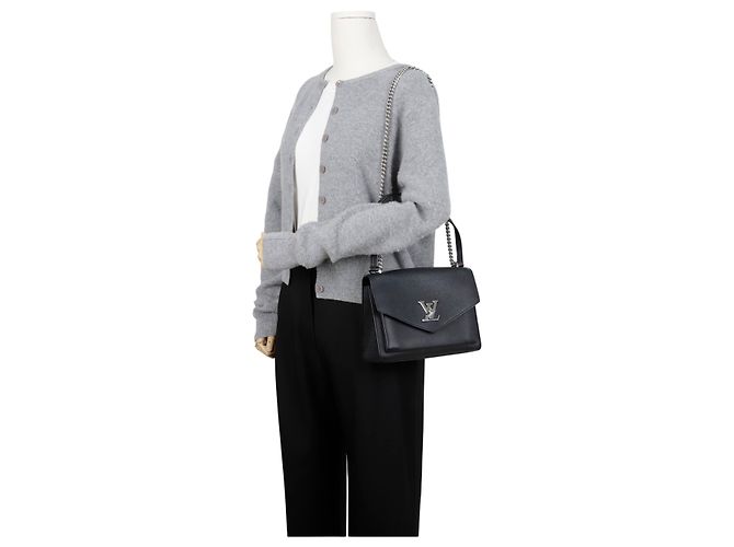 Louis Vuitton Bolsa de ombro e crossbody MyLockMe em couro preto - vista 14