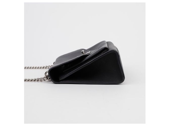 Louis Vuitton Bolsa de ombro e crossbody MyLockMe em couro preto - vista 5