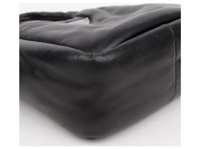 Prada Bolsa Tote de couro napa acolchoado macio preto - vista 8