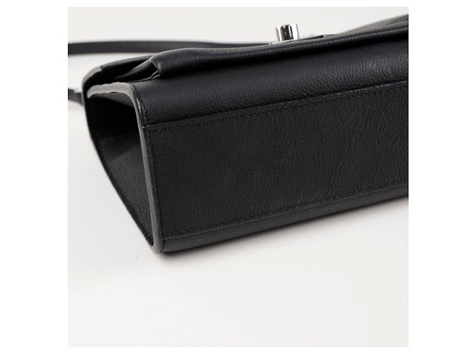 Louis Vuitton Borsa a tracolla e crossbody in pelle Mylockme Chain Black Nero - vista 8