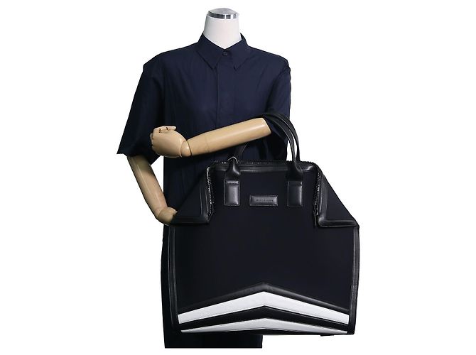 Alexander Mcqueen Borsa Tote da Viaggio in Nylon Blu Navy - vista 10