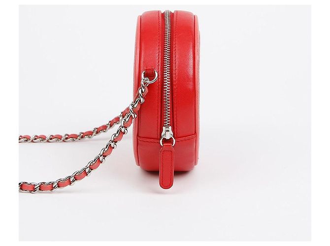 Chanel Borsa a tracolla rotonda con logo CC Rosso - vista 6