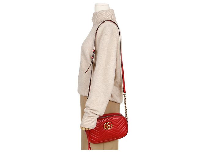 Gucci Piccola borsa a tracolla GG Marmont Rossa - vista 10