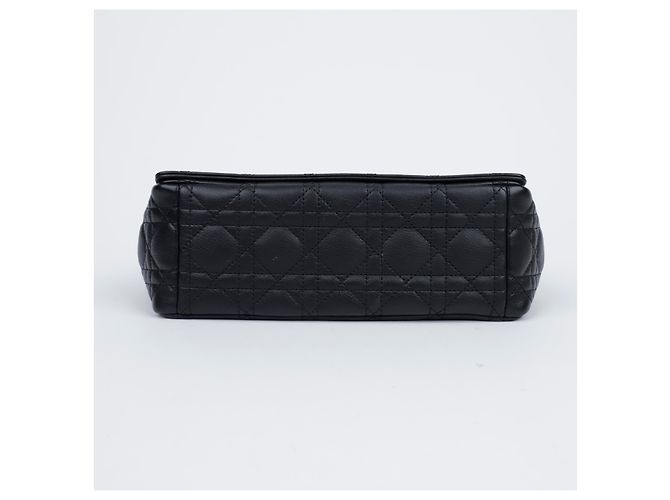 Dior Borsa a tracolla Cannage Medium in pelle di vitello nera con finiture dorate Nero - vista 5