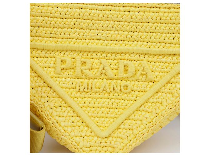 Prada Borsa Bandoliera Triangle in Rafia Gialla Giallo - vista 2