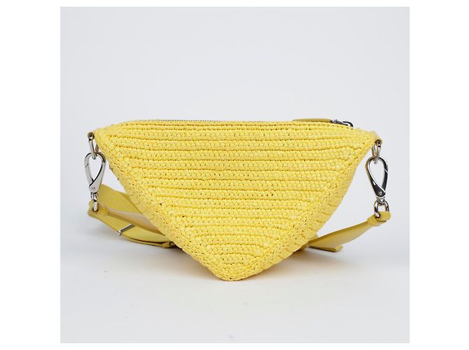 Prada Borsa Bandoliera Triangle in Rafia Gialla Giallo - vista 4