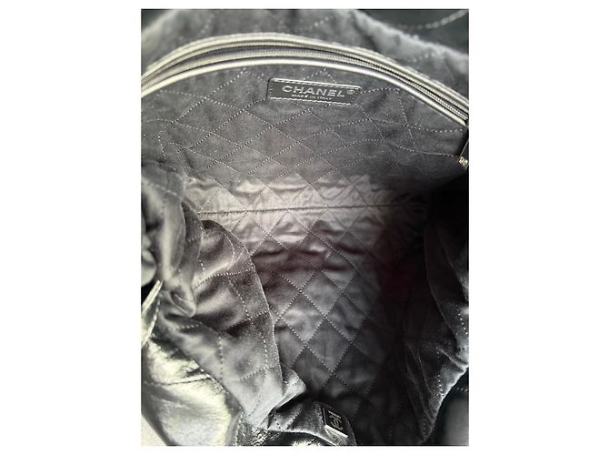 Borsa Chanel 22 Small Pelle di Vitello Lucida Nero - vista 4