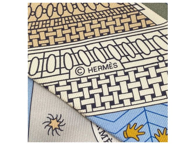 Hermès Pañuelo de seda Twilly Hermes Rosa Blanco Azul - vista 4