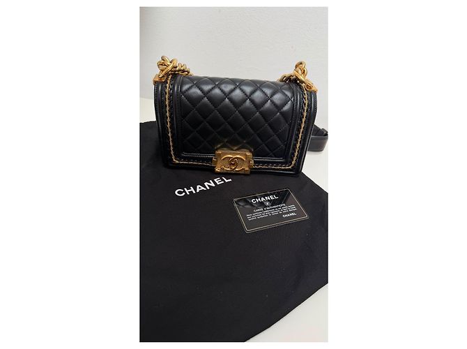 Borsa Chanel Boy Mini in Agnello Nero - vista 9