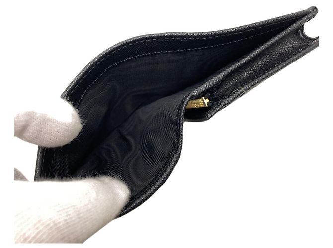Cartera bi-fold Saffiano de Prada en negro - vista 5