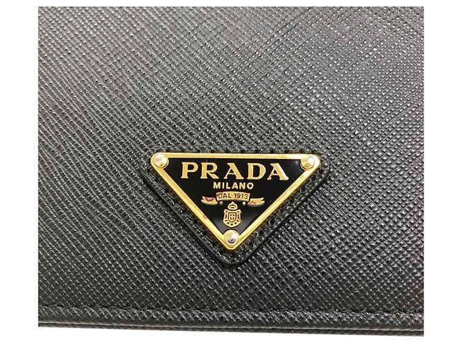 Cartera bi-fold Saffiano de Prada en negro - vista 8