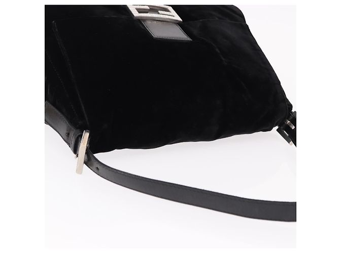 Borsa a Spalla FENDI Mamma Baguette Velluto Nero Argento Auth yk20633SAM - vista 6