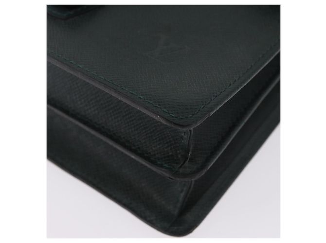 LOUIS VUITTON Borsa Business Taiga Tashkent Epicea M30084 LV Auth ka5278 - vista 15