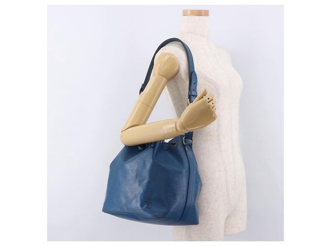 Borsa a Spalla LOUIS VUITTON Epi Petit Noe Blue M44105 LV Auth 191993 - vista 20