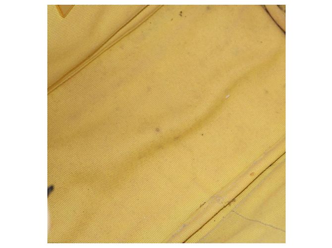 Borsa PRADA Kanapa PM in tela Yellow Gold Auth ka5214 D'oro Giallo - vista 10