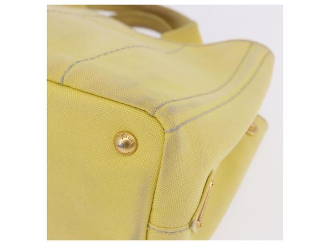 Borsa PRADA Kanapa PM in tela Yellow Gold Auth ka5214 D'oro Giallo - vista 16