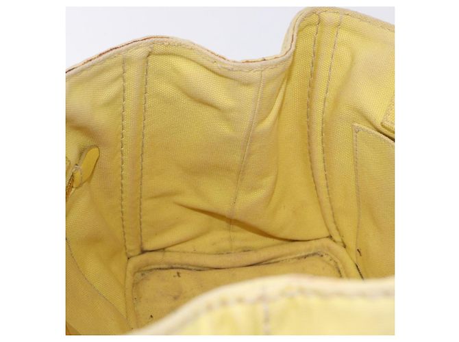 Borsa PRADA Kanapa PM in tela Yellow Gold Auth ka5214 D'oro Giallo - vista 19