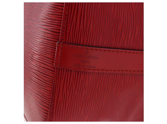 Borsa a Spalla LOUIS VUITTON Epi Petit Noe Rosso M44107 LV Auth 191992 - vista 17