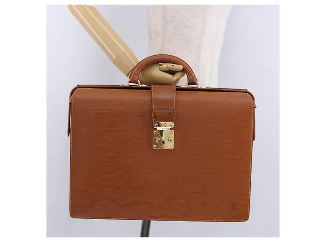 LOUIS VUITTON Epi Serviette Fermoir Bag Zipangu Gold M54358 Auth BA14383 - vista 27