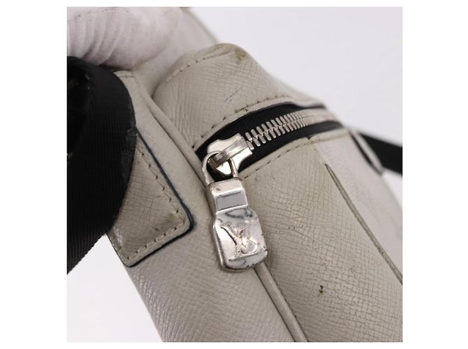LOUIS VUITTON Borsa Messenger Tiger Lama Monogram Alpha Bianca M31069 Auth 190942 Bianco - vista 19