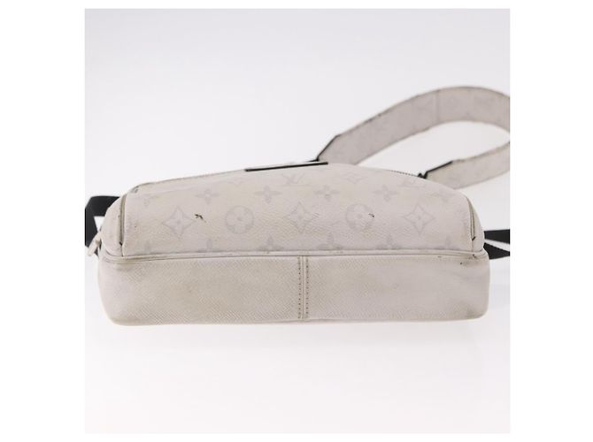 LOUIS VUITTON Borsa Messenger Tiger Lama Monogram Alpha Bianca M31069 Auth 190942 Bianco - vista 5