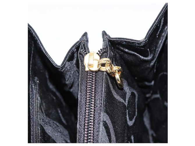 Bolsa Tote Salvatore Ferragamo Gancini em couro envernizado preto e dourado Auth ka5291A - vista 22