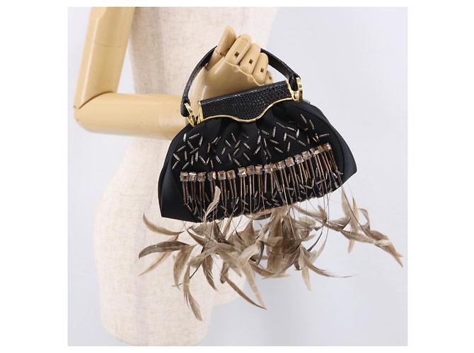Bulgari Borsa a mano BVLGARI Feather in raso nero e oro Auth 191451SM D'oro - vista 22