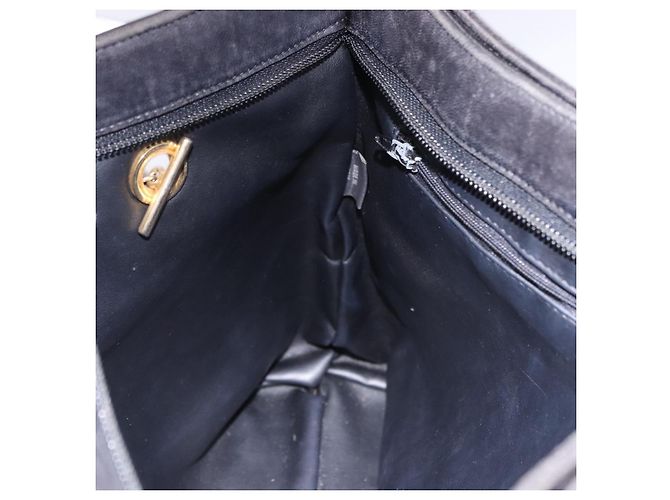 Borsa a Spalla con Catena BALLY in Pelle Nera e Tonalità Oro Auth 191794 Nero - vista 18
