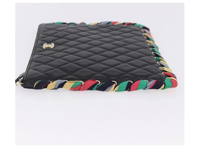 Clutch CHANEL Matelasse in pelle di agnello nera con CC dorato Auth 192073SAM Nero D'oro - vista 4