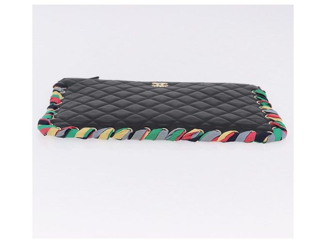 Clutch CHANEL Matelasse in pelle di agnello nera con CC dorato Auth 192073SAM Nero D'oro - vista 6