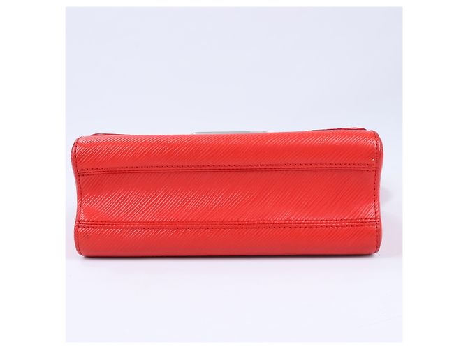 Borsa a Spalla Louis Vuitton Epi Leather Twist MM in Rosso M50523 Rosa - vista 11