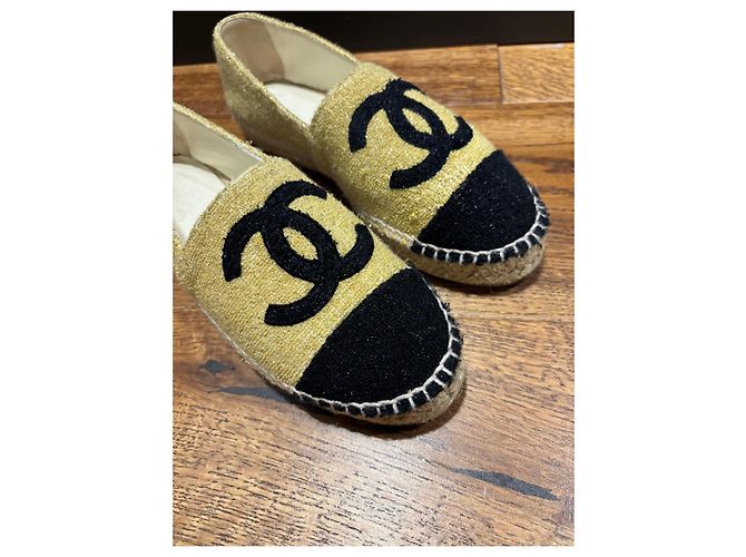 Chanel Metallic-Gewebe Espadrilles Goldbeige Schwarz - Ansicht 10