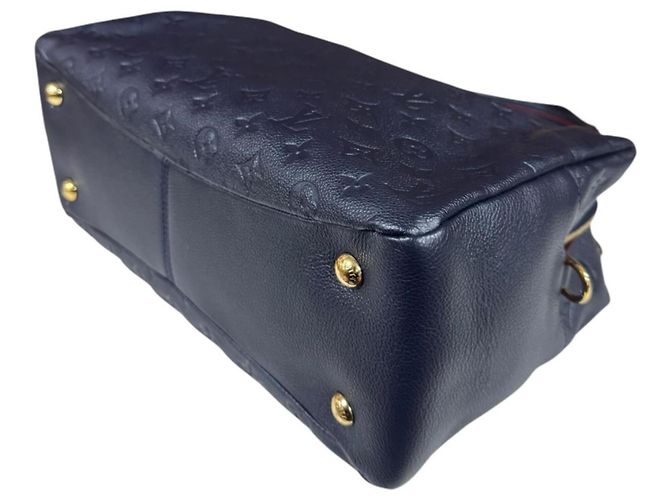 Borsa a Spalla Louis Vuitton Pontu PM Monogram Empreinte Rosso Multicolore Blu navy - vista 4