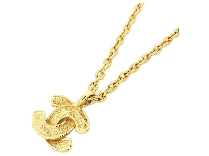 Collana Chanel dorata con pendente D'oro - vista 3