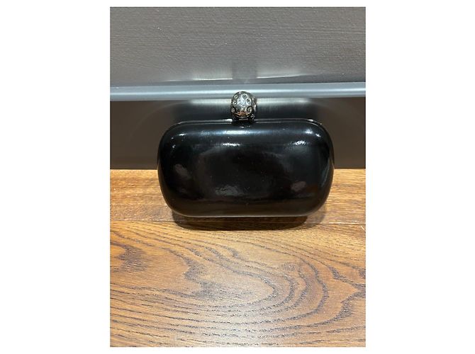 Alexander McQueen Clutch Skull in pelle vernice nera Nero - vista 11
