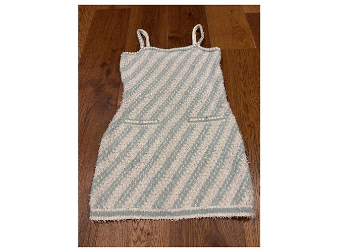 Chanel Tweed-Minikleid Hellgrün/Weiß FR 36 - Ansicht 8