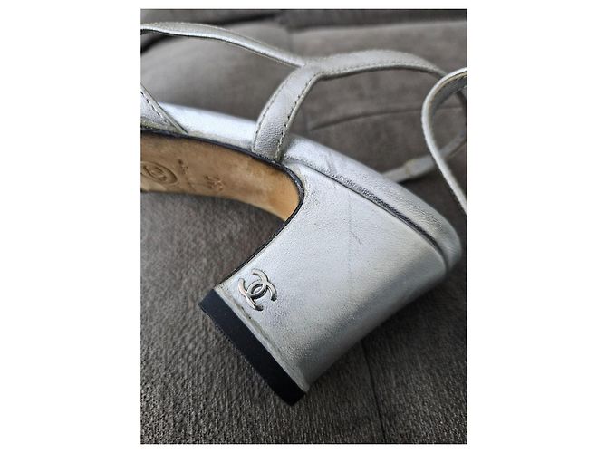 Timeless Sandalias slingback de punta cuadrada en cuero negro/plata Chanel Talla 36 - vista 15