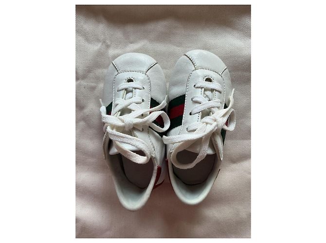 Scarpine Gucci mis.17 in pelle bianca con strisce Web Bianco Rosso Verde - vista 2