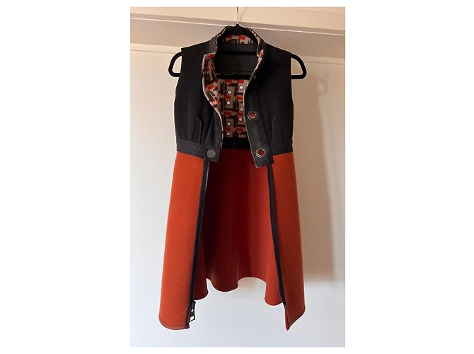 Louis Vuitton Runway Kleid Geometrisches Muster Braun Schwarz Weiß Rot Orange - Ansicht 5