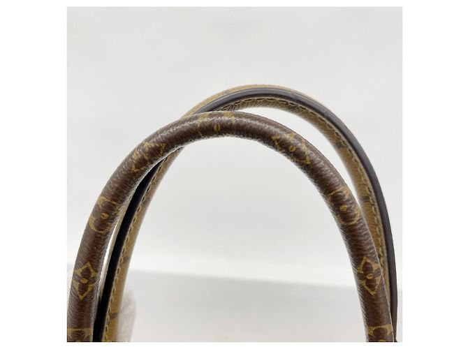 Borsa Tote Louis Vuitton Monogram Giant Reverse OnTheGo MM Marrone - vista 11