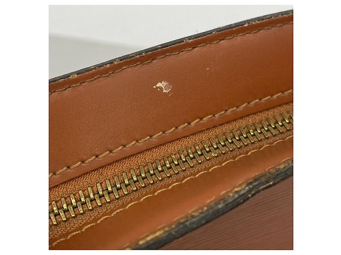 Borsa a Spalla Louis Vuitton Epi Saint Jacques Marrone - vista 8
